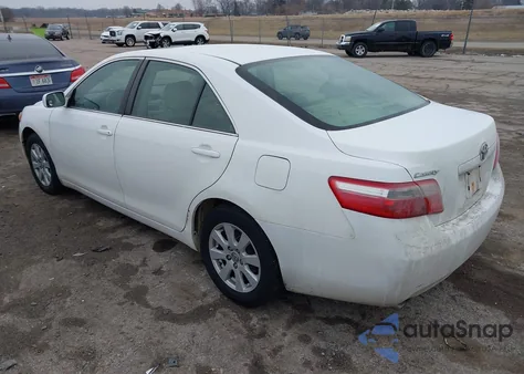 2007 Toyota Camry Xle V6 z USA, uszkodzony, nr VIN 4T1BK46K37U522333